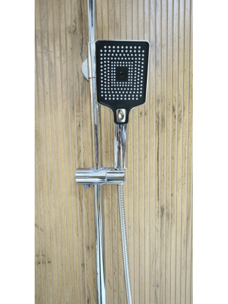 Душевая стойка Debora B23